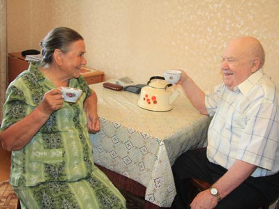 Друг с другом интересно до сих пор