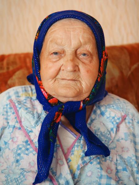 Клавдия Андреевна Панфёрова (86 лет): «Всё-таки раньше жизнь была лучше. Ну да, жили тяжелее, но зато почти все были равны по доходам, никто никому не завидовал&hellip;»